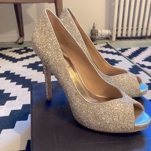 Badgley Mishka gold heels, 8.5